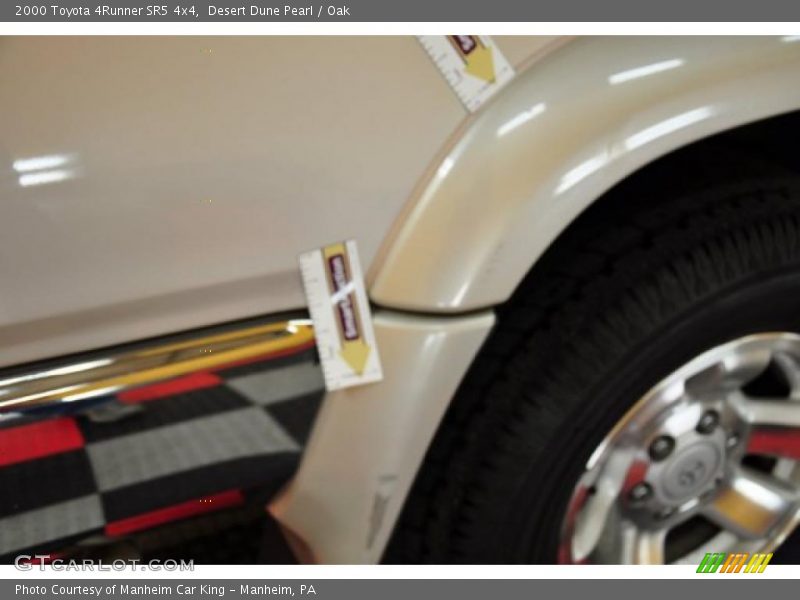 Desert Dune Pearl / Oak 2000 Toyota 4Runner SR5 4x4