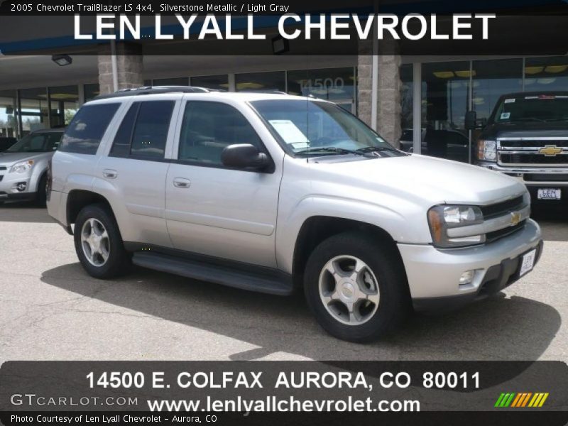 Silverstone Metallic / Light Gray 2005 Chevrolet TrailBlazer LS 4x4