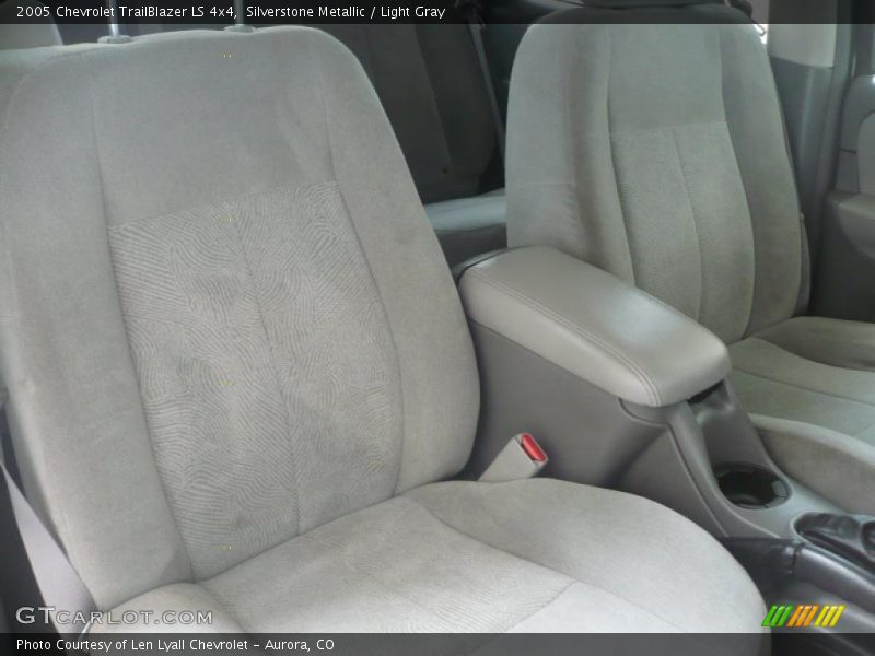 Silverstone Metallic / Light Gray 2005 Chevrolet TrailBlazer LS 4x4