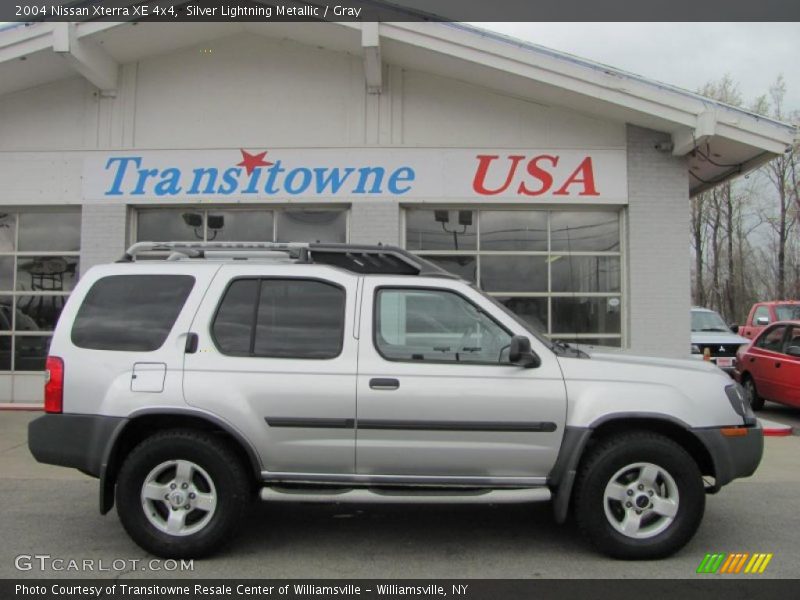 Silver Lightning Metallic / Gray 2004 Nissan Xterra XE 4x4