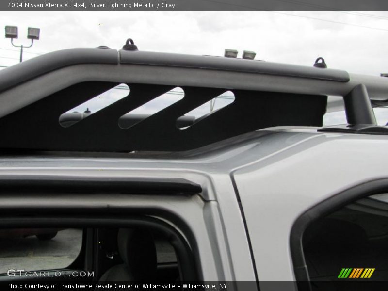 Silver Lightning Metallic / Gray 2004 Nissan Xterra XE 4x4