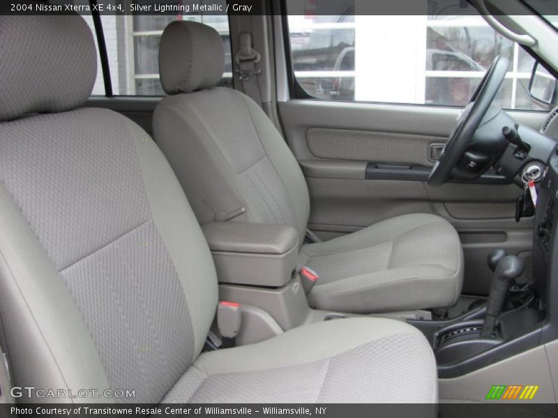 Silver Lightning Metallic / Gray 2004 Nissan Xterra XE 4x4