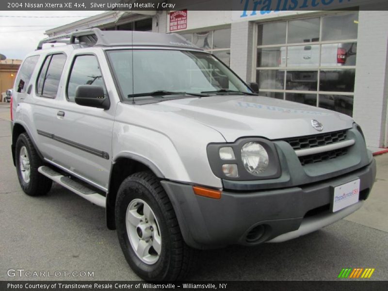 Silver Lightning Metallic / Gray 2004 Nissan Xterra XE 4x4