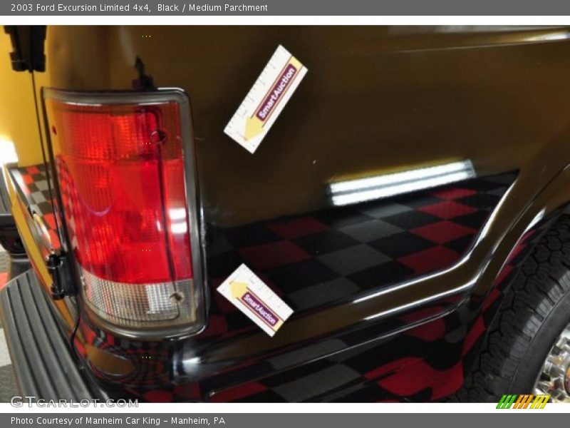 Black / Medium Parchment 2003 Ford Excursion Limited 4x4