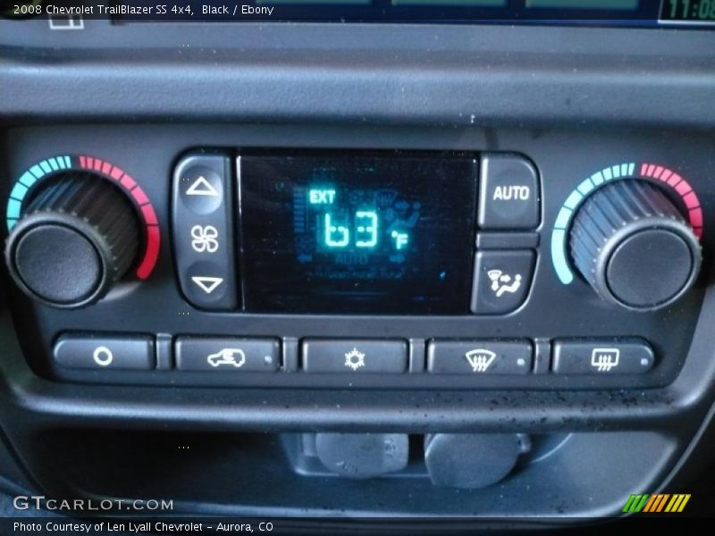 Controls of 2008 TrailBlazer SS 4x4