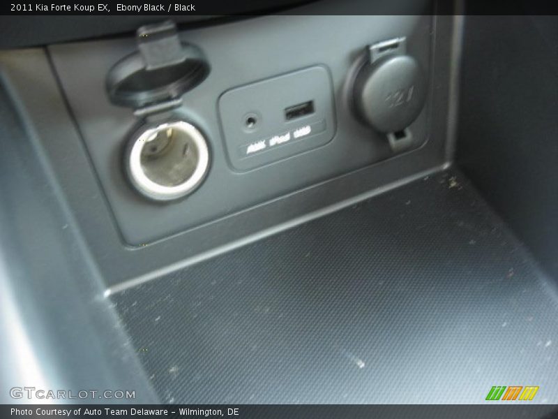 Ebony Black / Black 2011 Kia Forte Koup EX