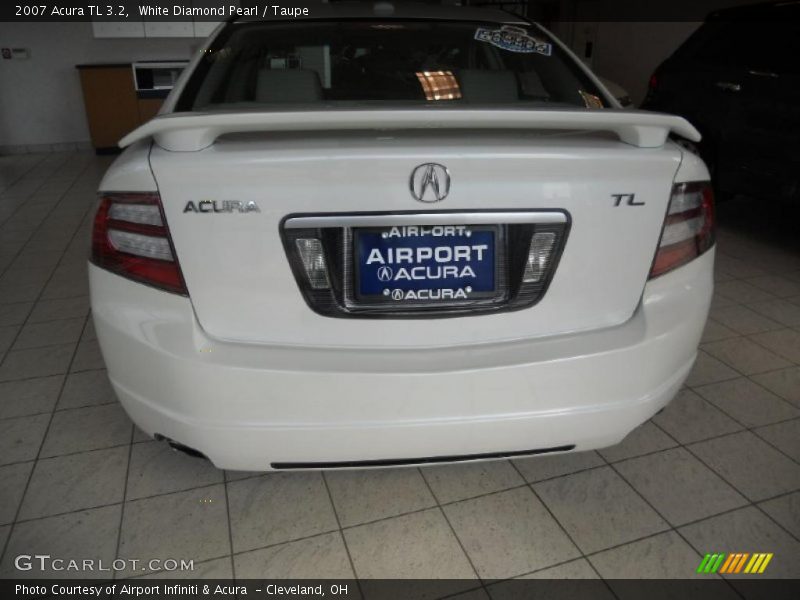 White Diamond Pearl / Taupe 2007 Acura TL 3.2