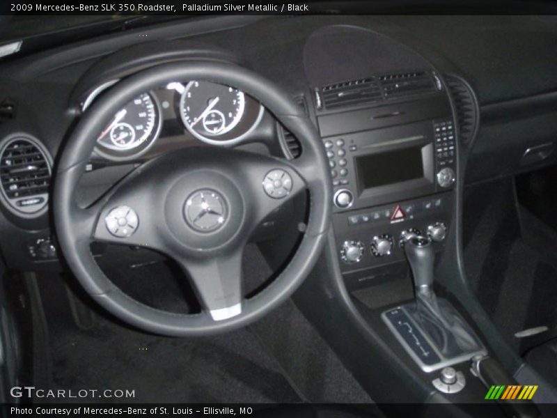 Dashboard of 2009 SLK 350 Roadster