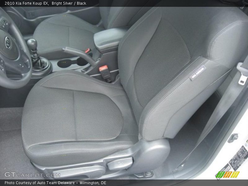  2010 Forte Koup EX Black Interior