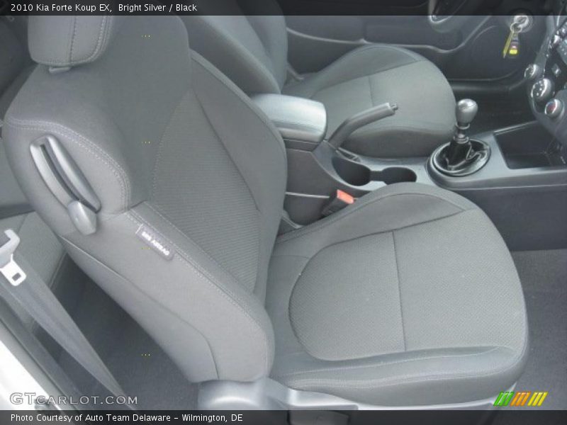 Bright Silver / Black 2010 Kia Forte Koup EX