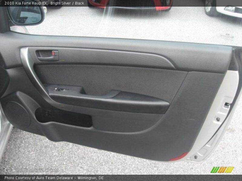 Door Panel of 2010 Forte Koup EX