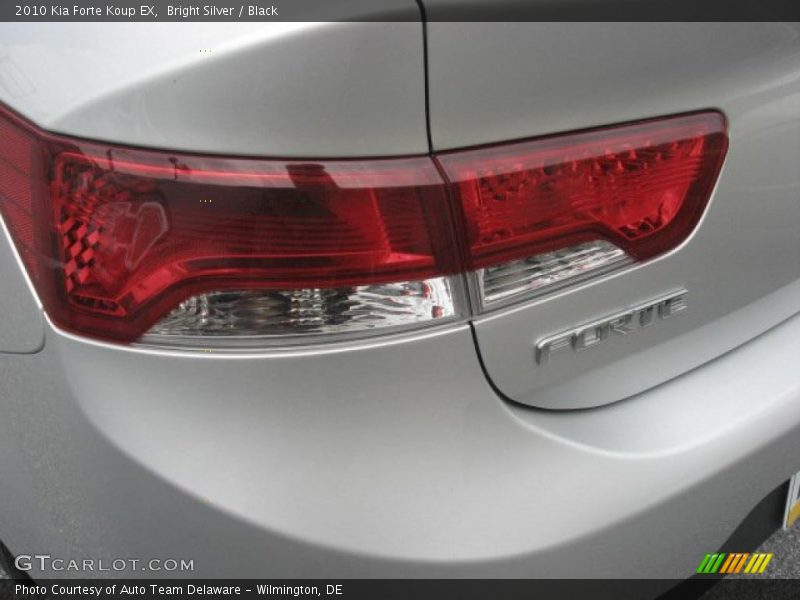 Bright Silver / Black 2010 Kia Forte Koup EX