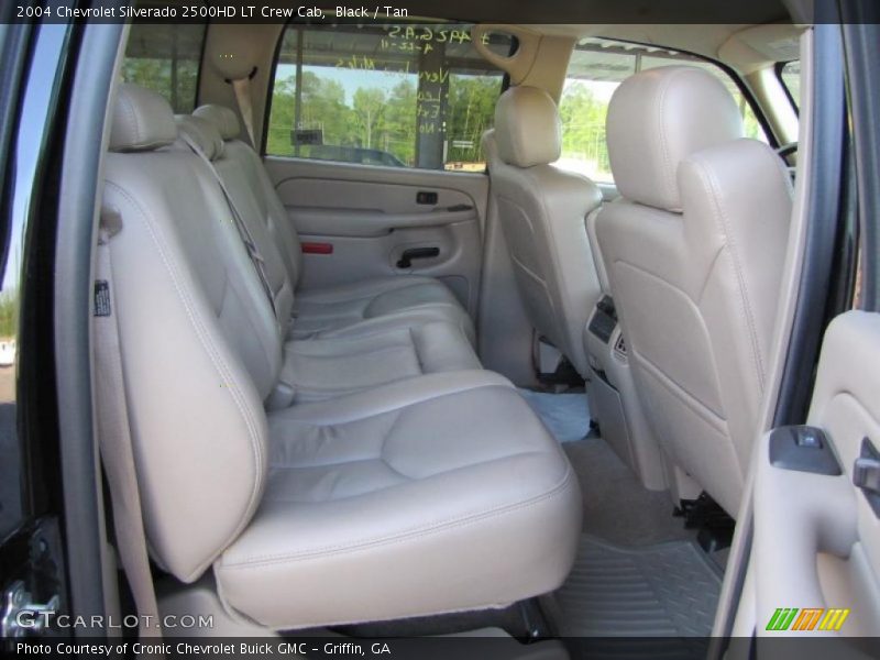  2004 Silverado 2500HD LT Crew Cab Tan Interior