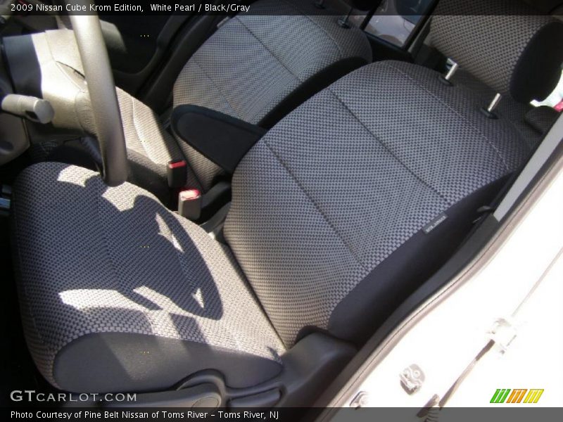  2009 Cube Krom Edition Black/Gray Interior