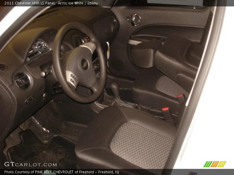 Arctic Ice White / Ebony 2011 Chevrolet HHR LS Panel