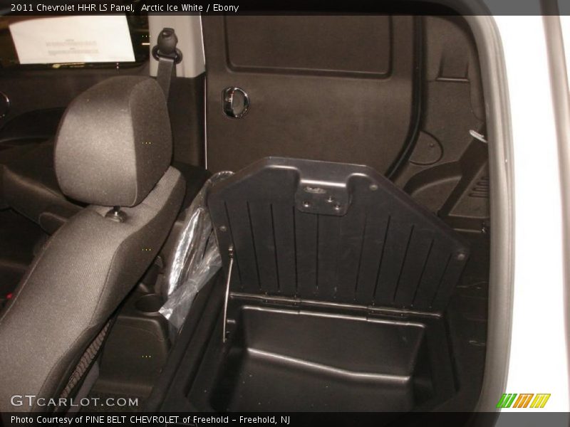 Arctic Ice White / Ebony 2011 Chevrolet HHR LS Panel