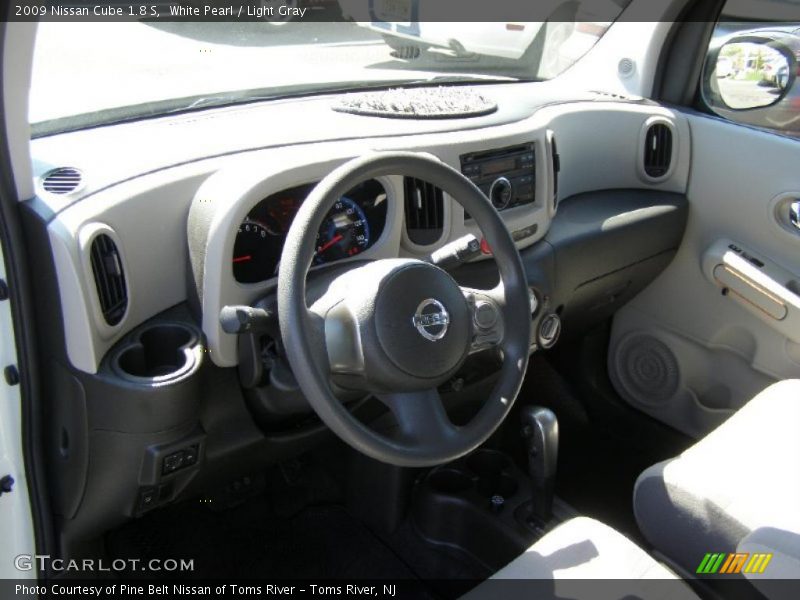 Dashboard of 2009 Cube 1.8 S