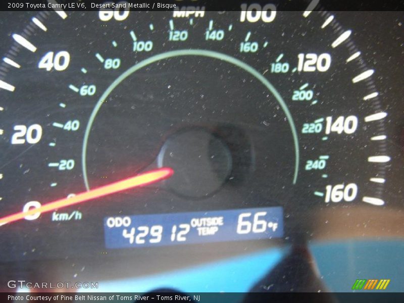 Desert Sand Metallic / Bisque 2009 Toyota Camry LE V6