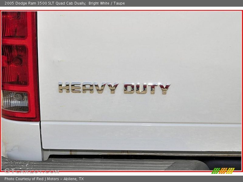 Bright White / Taupe 2005 Dodge Ram 3500 SLT Quad Cab Dually