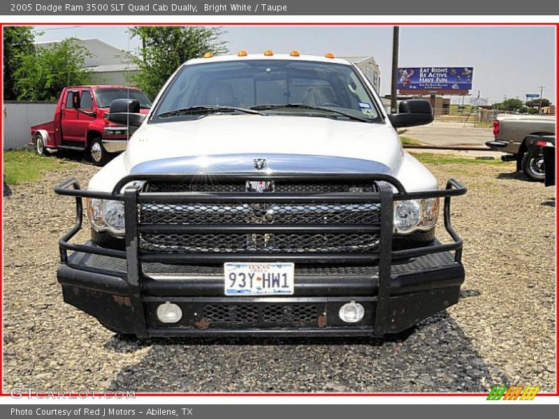 Bright White / Taupe 2005 Dodge Ram 3500 SLT Quad Cab Dually