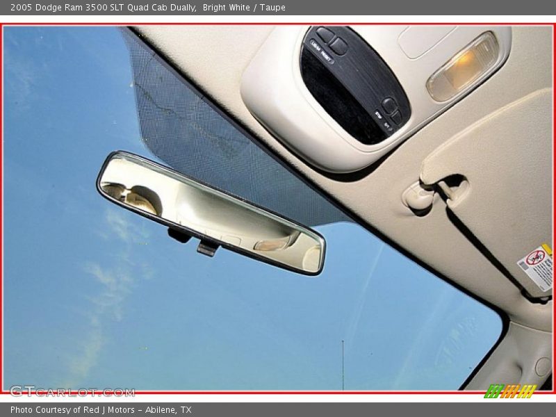 Bright White / Taupe 2005 Dodge Ram 3500 SLT Quad Cab Dually