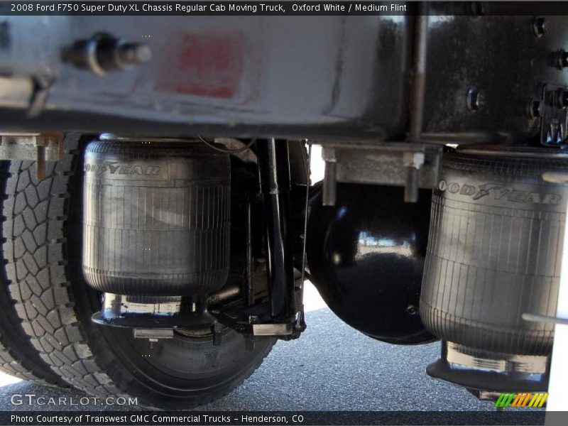 Oxford White / Medium Flint 2008 Ford F750 Super Duty XL Chassis Regular Cab Moving Truck