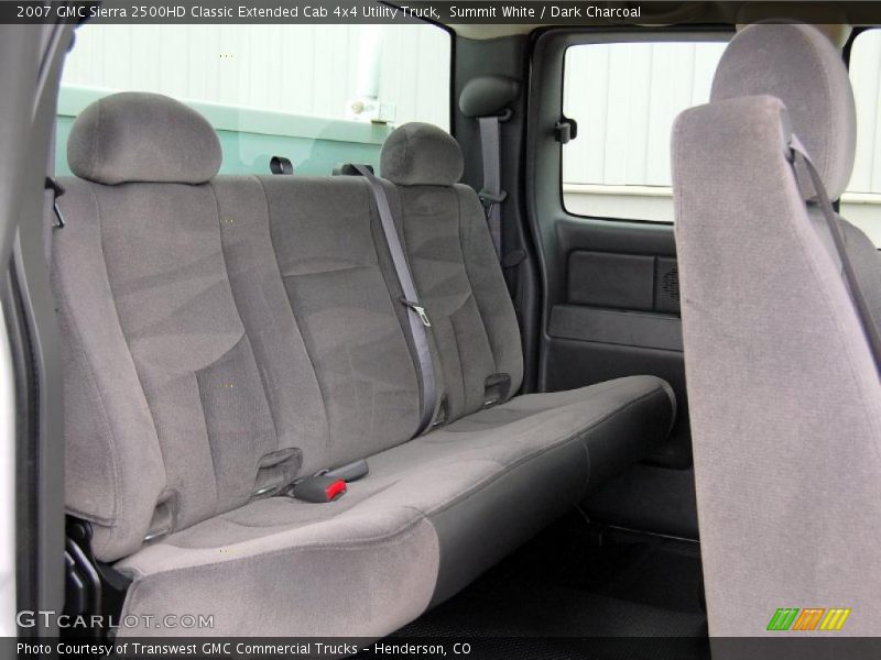 Summit White / Dark Charcoal 2007 GMC Sierra 2500HD Classic Extended Cab 4x4 Utility Truck