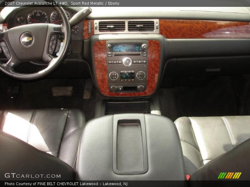 Dashboard of 2007 Avalanche LT 4WD