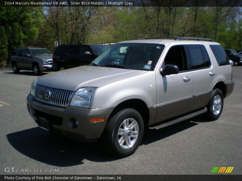 Silver Birch Metallic / Midnight Grey 2004 Mercury Mountaineer V8 AWD