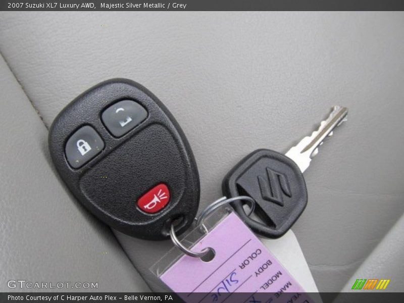 Majestic Silver Metallic / Grey 2007 Suzuki XL7 Luxury AWD