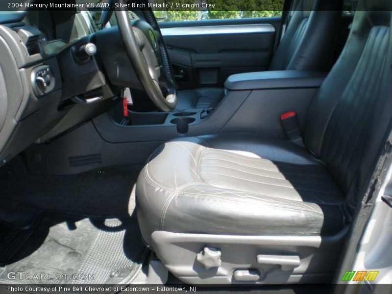 Silver Birch Metallic / Midnight Grey 2004 Mercury Mountaineer V8 AWD