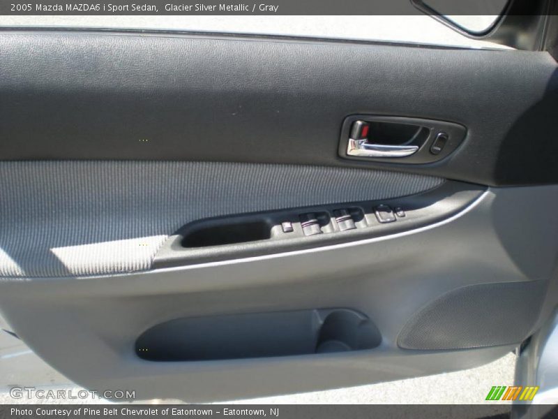 Glacier Silver Metallic / Gray 2005 Mazda MAZDA6 i Sport Sedan