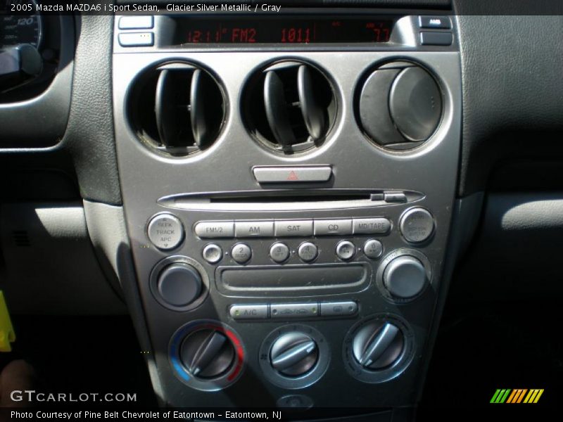 Glacier Silver Metallic / Gray 2005 Mazda MAZDA6 i Sport Sedan