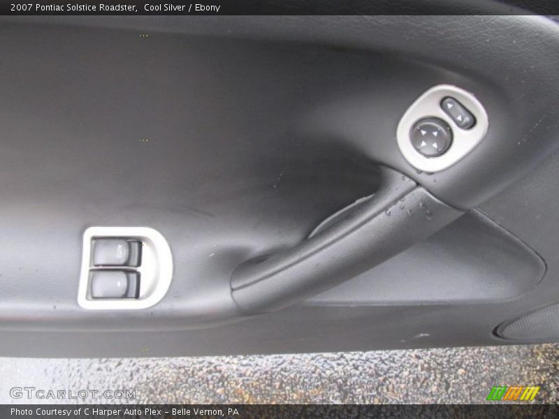 Cool Silver / Ebony 2007 Pontiac Solstice Roadster
