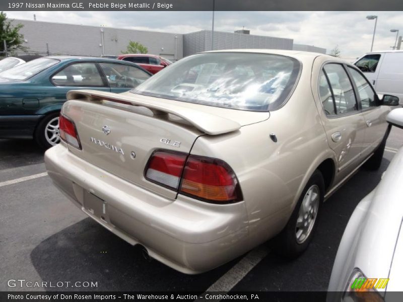 Pebble Beige Metallic / Beige 1997 Nissan Maxima GLE