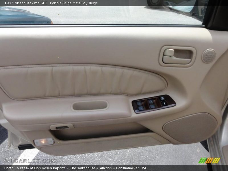 Pebble Beige Metallic / Beige 1997 Nissan Maxima GLE