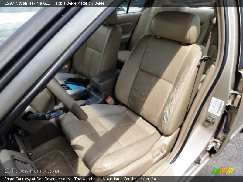 Pebble Beige Metallic / Beige 1997 Nissan Maxima GLE
