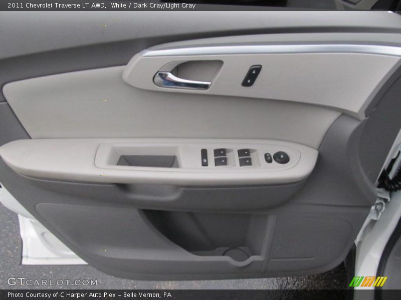 White / Dark Gray/Light Gray 2011 Chevrolet Traverse LT AWD