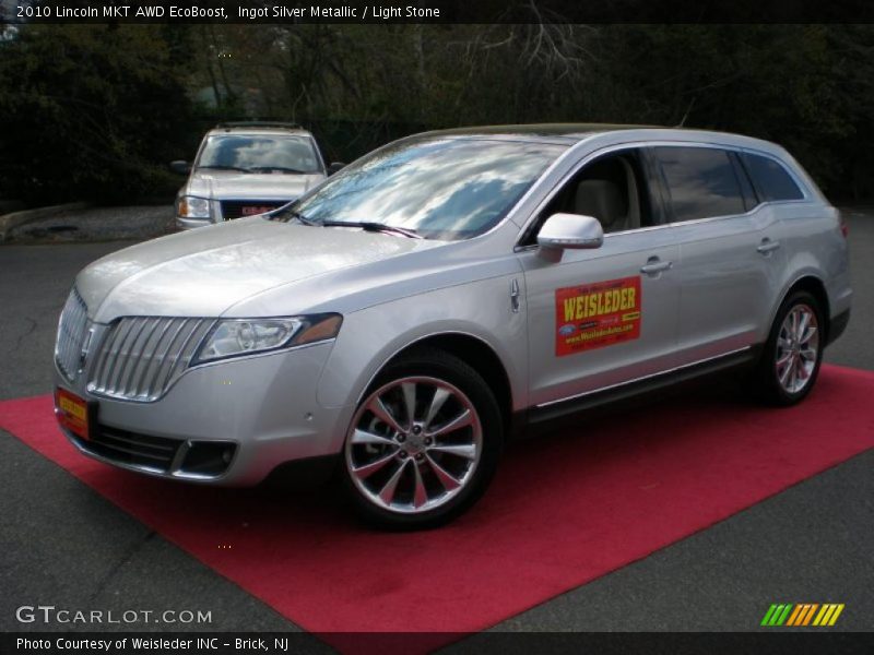 Ingot Silver Metallic / Light Stone 2010 Lincoln MKT AWD EcoBoost