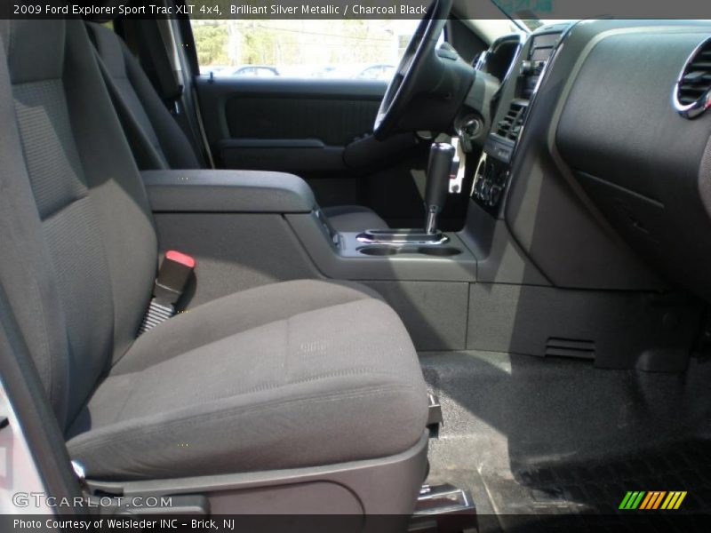 Brilliant Silver Metallic / Charcoal Black 2009 Ford Explorer Sport Trac XLT 4x4