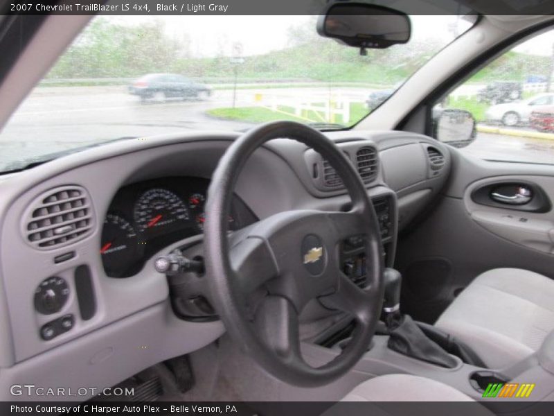 Black / Light Gray 2007 Chevrolet TrailBlazer LS 4x4
