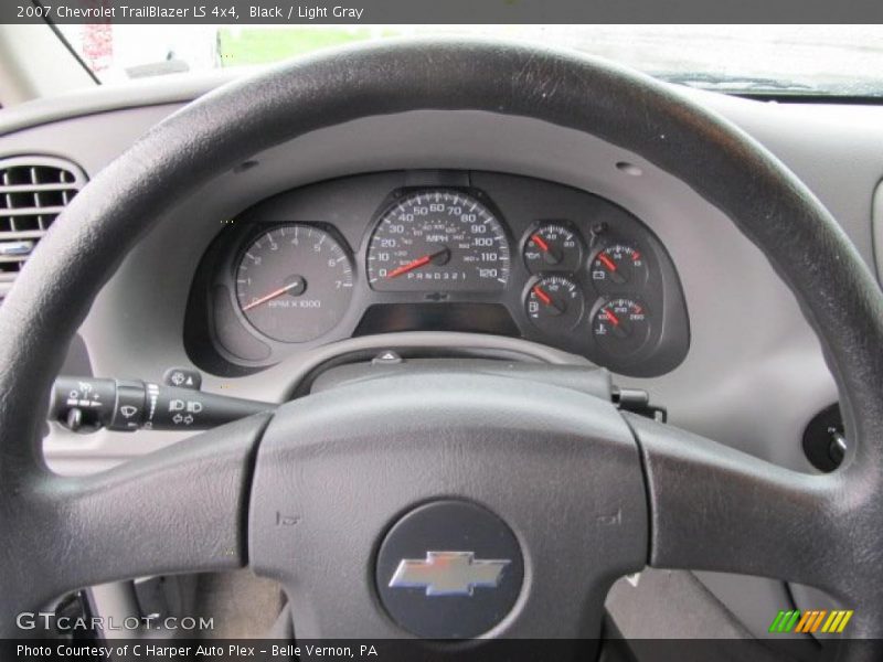 Black / Light Gray 2007 Chevrolet TrailBlazer LS 4x4