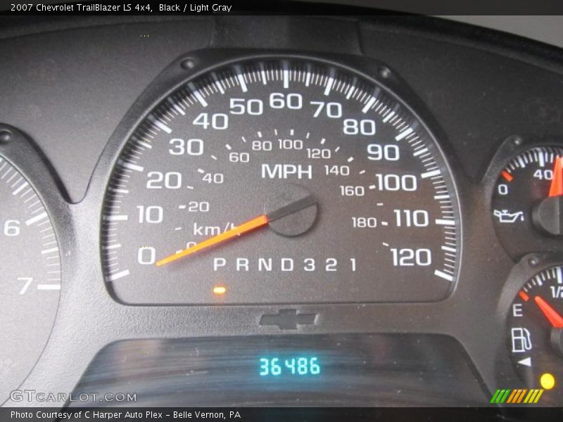 Black / Light Gray 2007 Chevrolet TrailBlazer LS 4x4