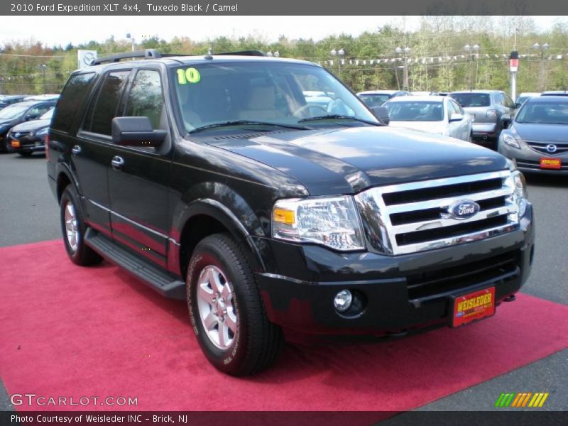 Tuxedo Black / Camel 2010 Ford Expedition XLT 4x4