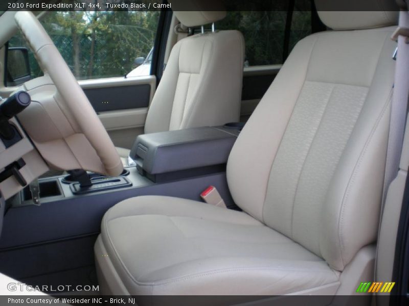 Tuxedo Black / Camel 2010 Ford Expedition XLT 4x4