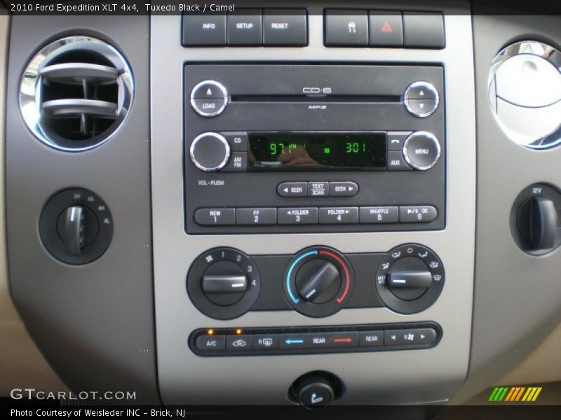 Controls of 2010 Expedition XLT 4x4