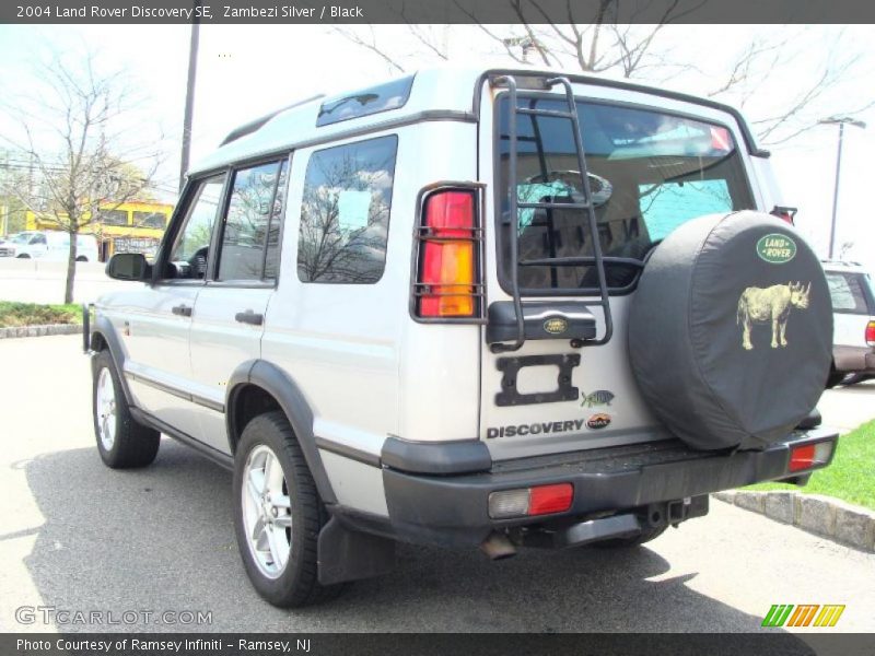 Zambezi Silver / Black 2004 Land Rover Discovery SE