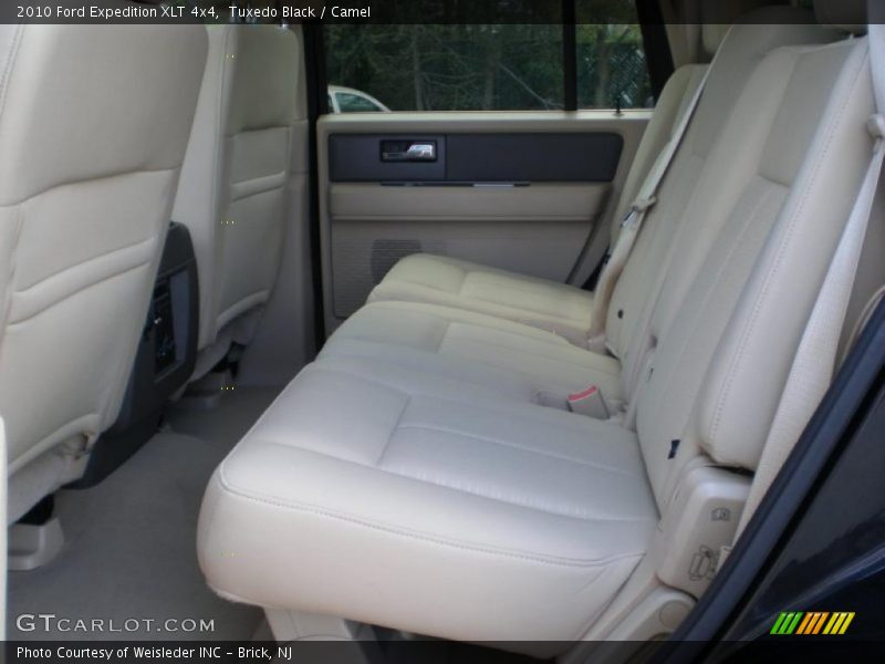 Tuxedo Black / Camel 2010 Ford Expedition XLT 4x4