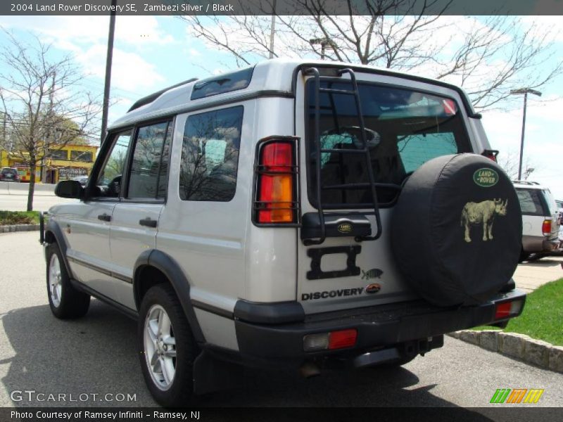 Zambezi Silver / Black 2004 Land Rover Discovery SE