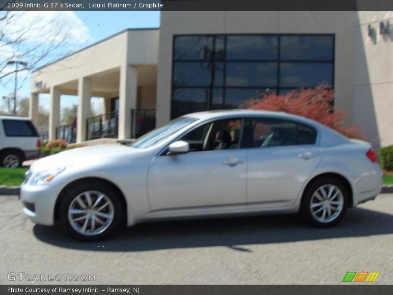 Liquid Platinum / Graphite 2009 Infiniti G 37 x Sedan